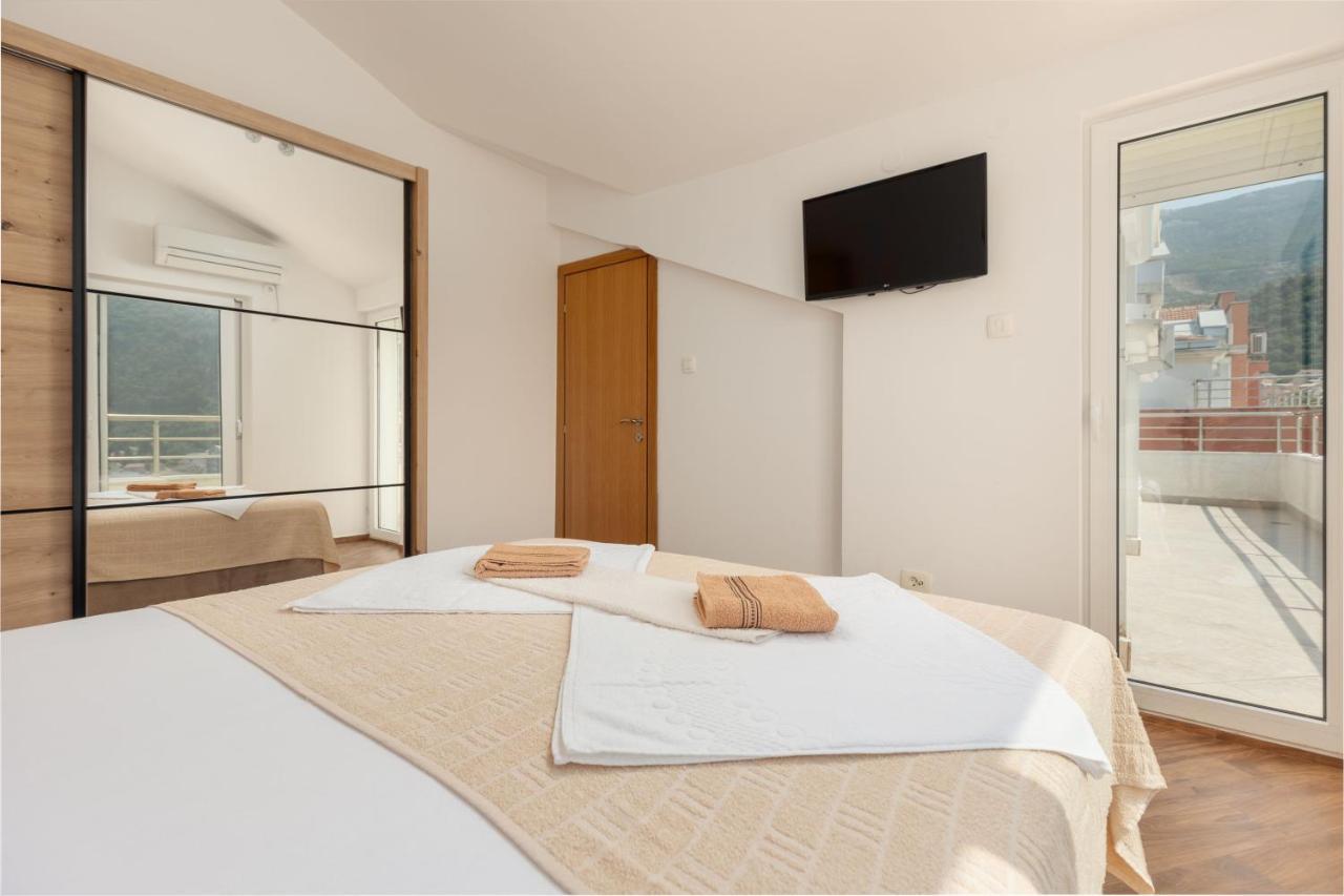 View Apartment Budva